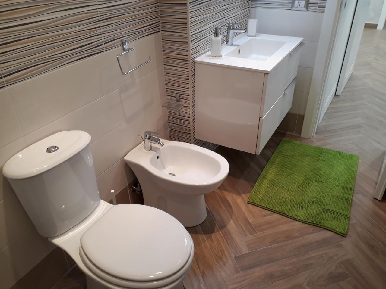 Etnea Street Apartment Катания Екстериор снимка