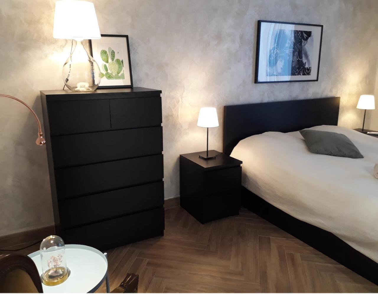 Etnea Street Apartment Катания Екстериор снимка