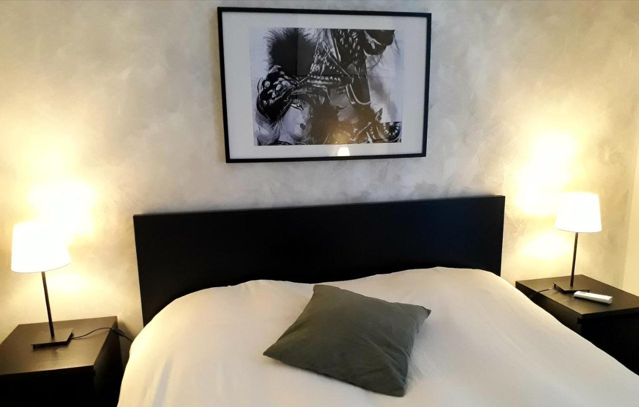 Etnea Street Apartment Катания Екстериор снимка